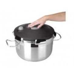 PRESSURE COOKER CHEF-LUXE 22 LTS.